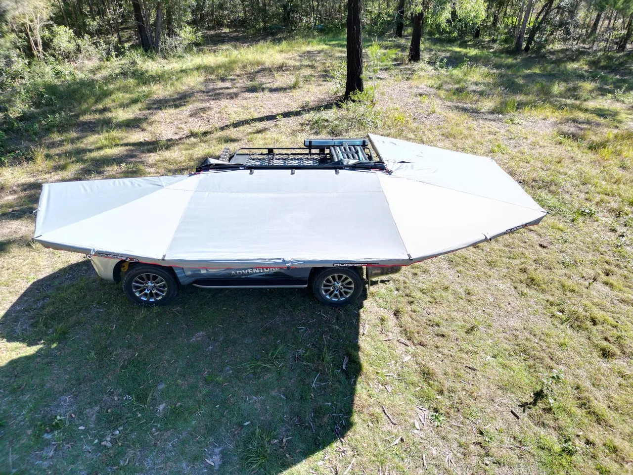 2.5m 270 Awning - Semi Automatic Opening  (UVE95 %) LH