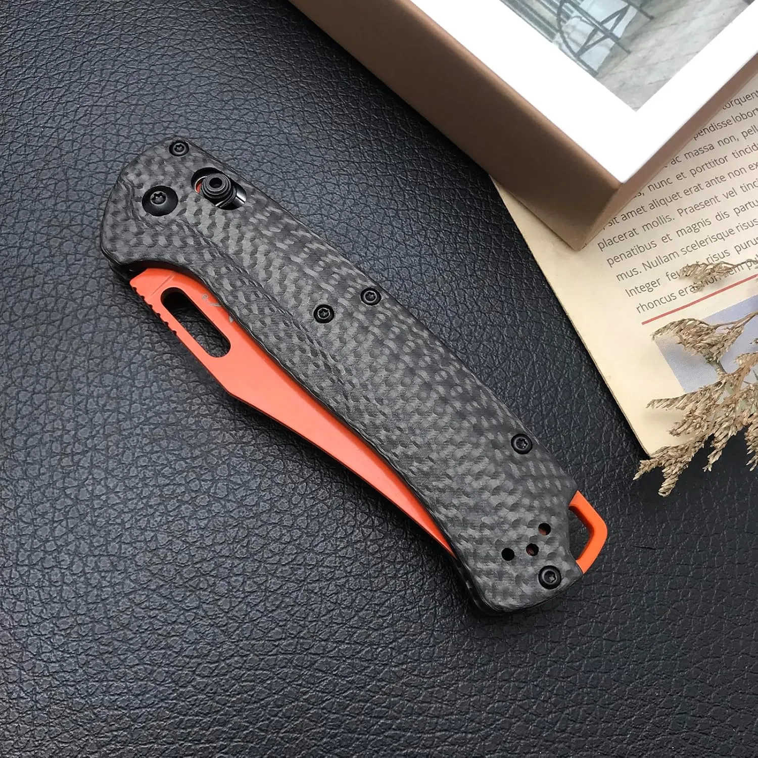 8 In Folding Pocket Knives, Lock Knife, Thumb Hole Manual Open Hunting Knife, D2 Orange Blade, Carbon Fiber Handles with Pocket Clip for Outdoors, Camping (black)