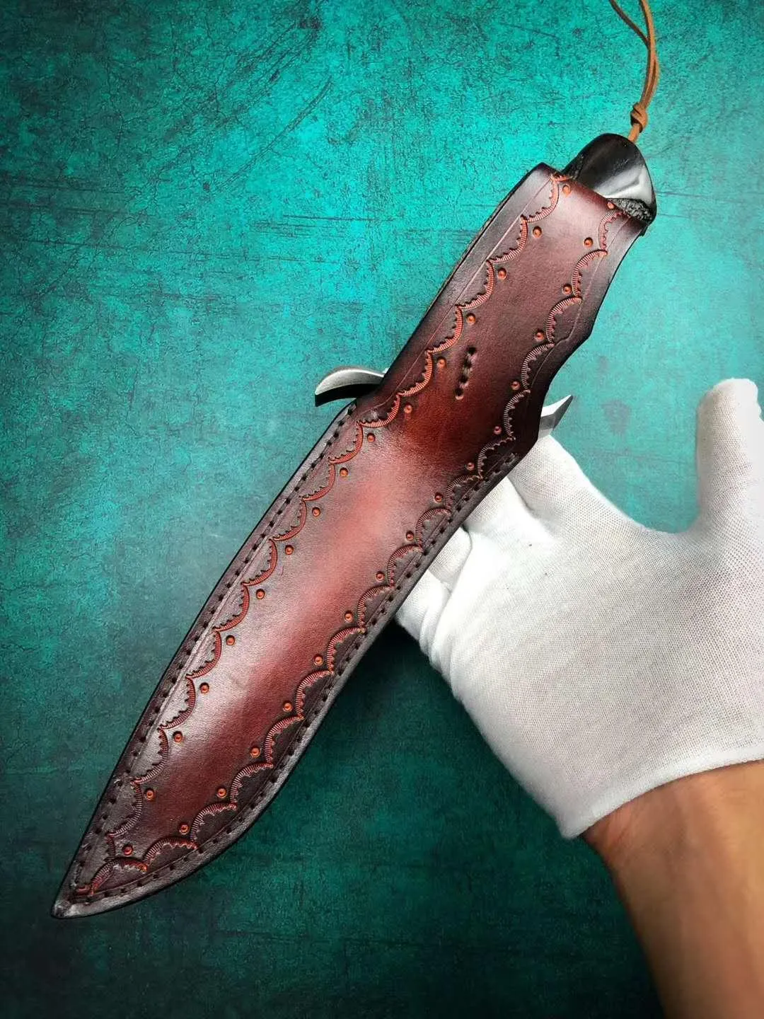 Black Pearl Damascus Steel Outdoor Knife