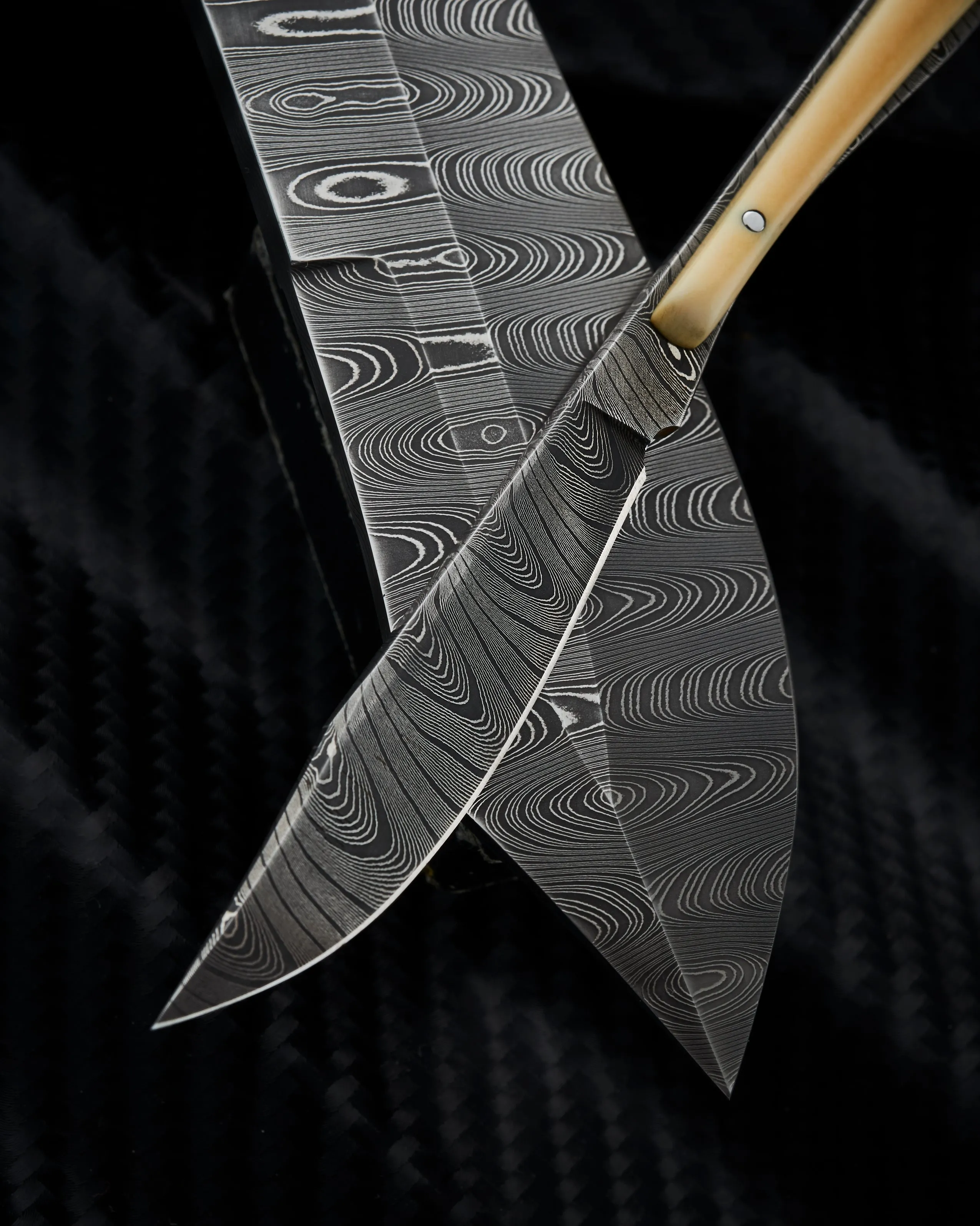 Chuck Gedraitis Neck Knife - Free Shipping