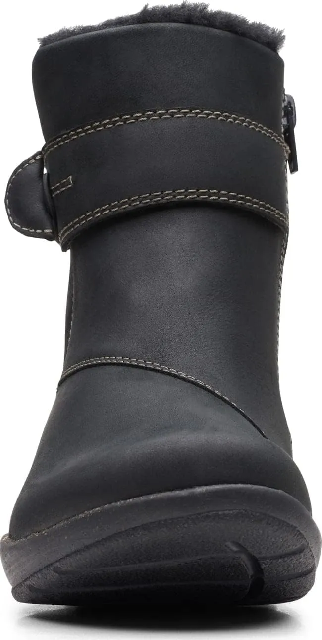 Clarks Women's Roseville Waterproof Ankle Boot