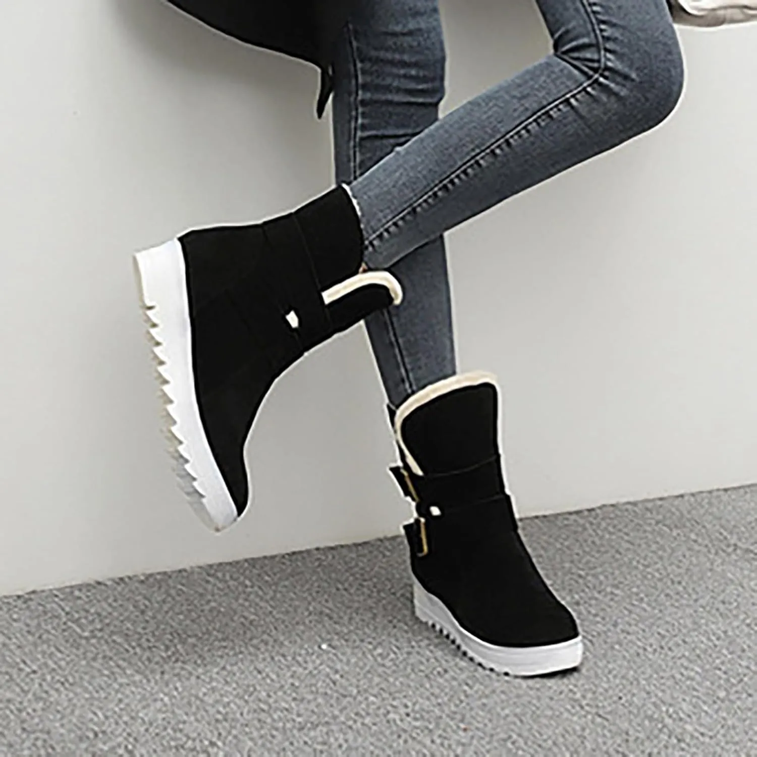 Crzidha Snow Boots for Women,Warm Fleece Plush Lining Buckle Strap Ankle Boots Non-Slip Rubber Lug Sole Winter Snow Walking Flat Shoes Classic Vintage Round Toe Suede High Top Snow Boots