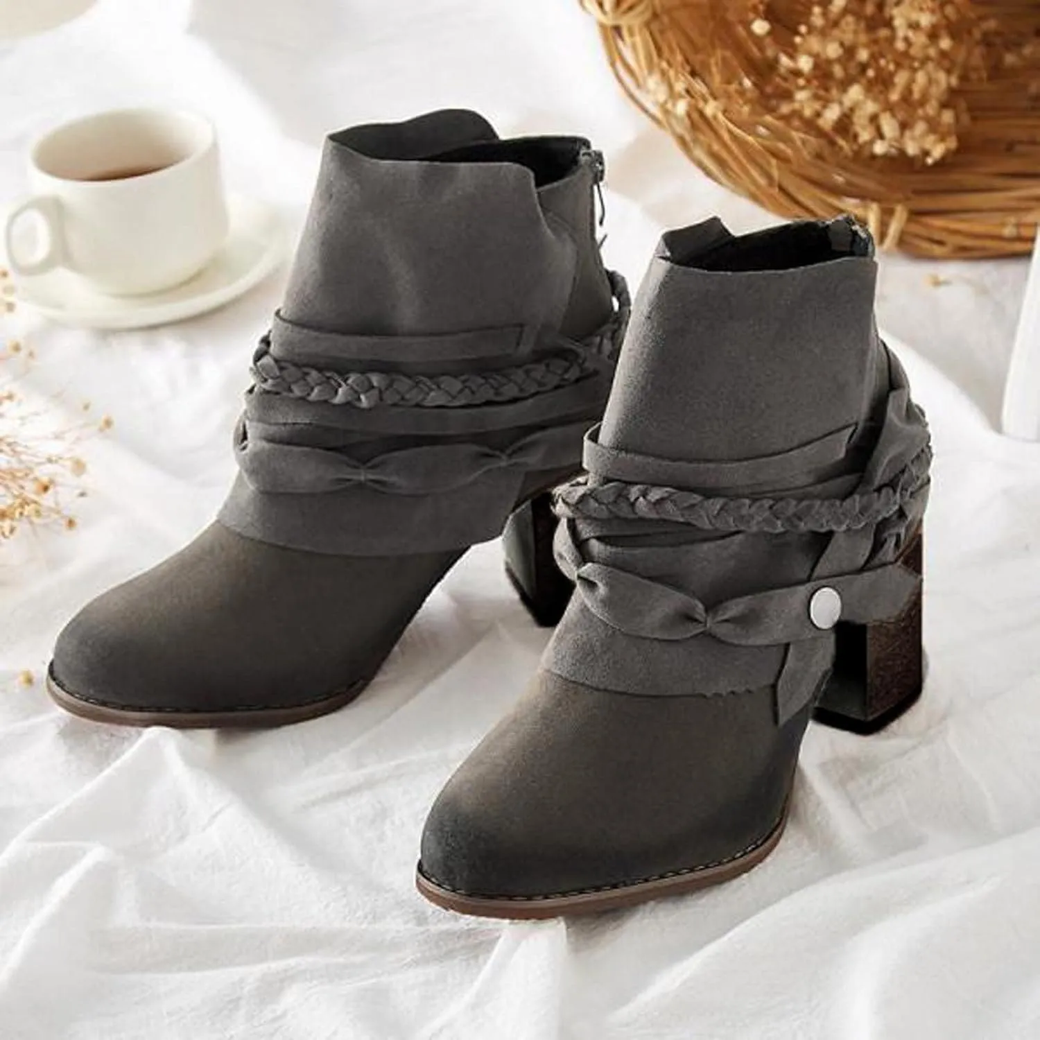 Ctreela Boho Booties Chunky Heel Shootie Retro Gypsy Ankle Boots Western Vintage Faux Suede Fringe Slip On Boot for Women