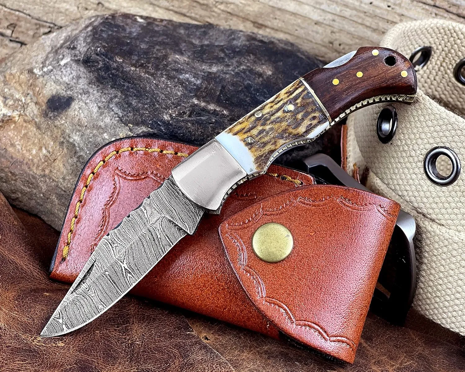 Custom Damascus Steel Pocket Folding Knife Customized Gift for Husband Dad Boyfriend, Groomsmen Gifts, Best Man Gifts for Wedding, 100% Handmade 6.5" Knives for Outdoor Camping Back Lock (Chess)