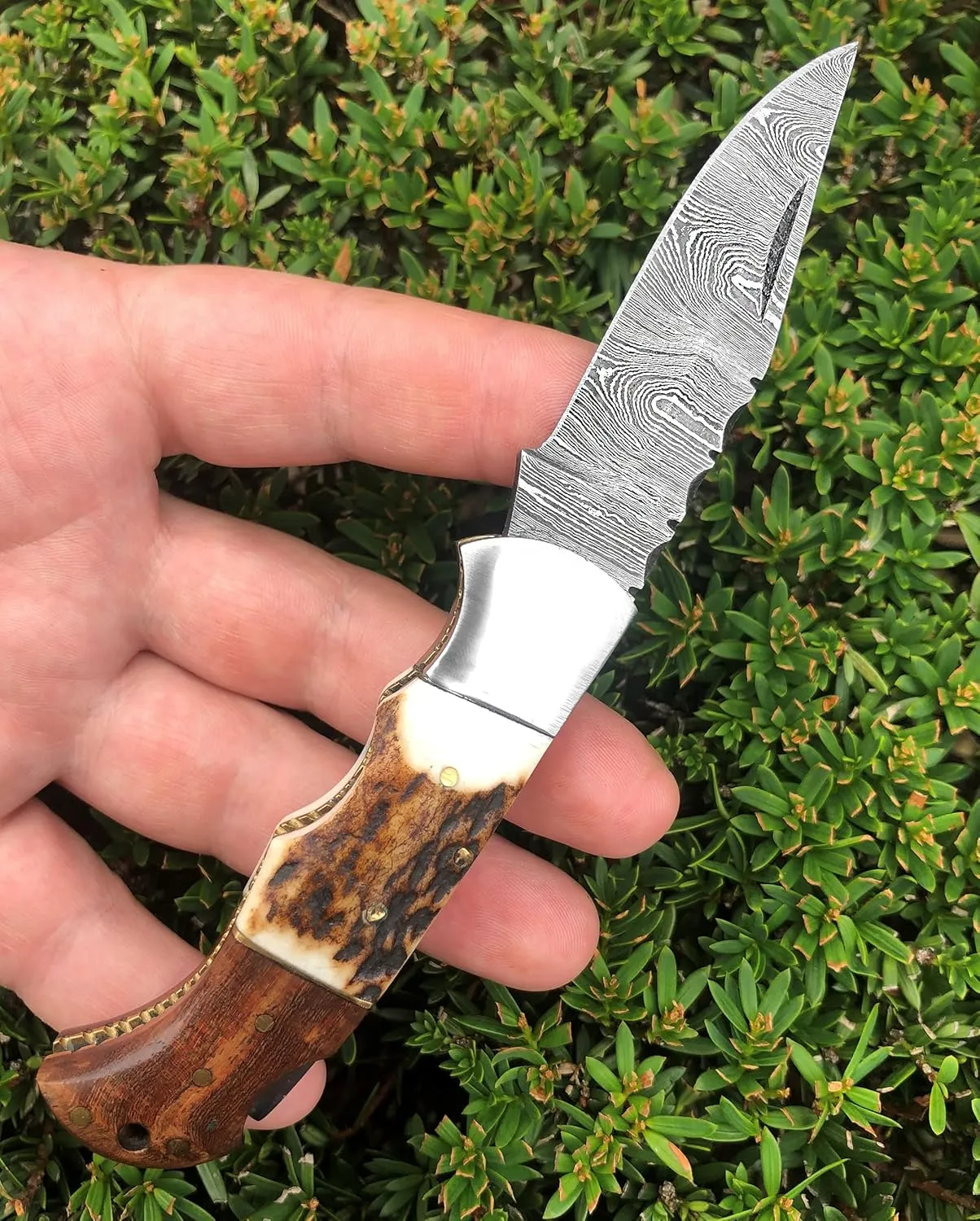 Custom Damascus Steel Pocket Folding Knife Customized Gift for Husband Dad Boyfriend, Groomsmen Gifts, Best Man Gifts for Wedding, 100% Handmade 6.5" Knives for Outdoor Camping Back Lock (Chess)
