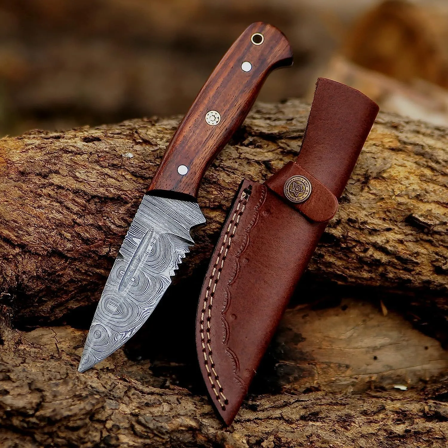 Damascus Custom Handmade Hunting Knife - Ideal for Skinning, Camping, Outdoor - EDC Fixed Blade Bushcraft Knife with Walnut Wood & Leather Sheath 8"