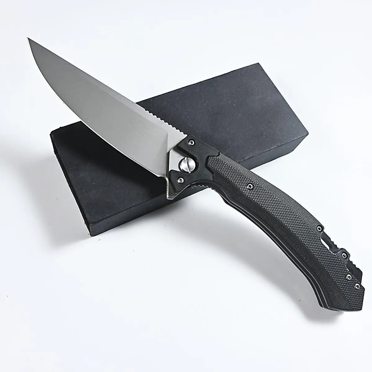 Fold Knife with Lightweight Handle, Stainless Steel, Sharp Folding Lock Blade for Camping, Utility, Hunting, and Fishing, Pocketknife for Men or Women