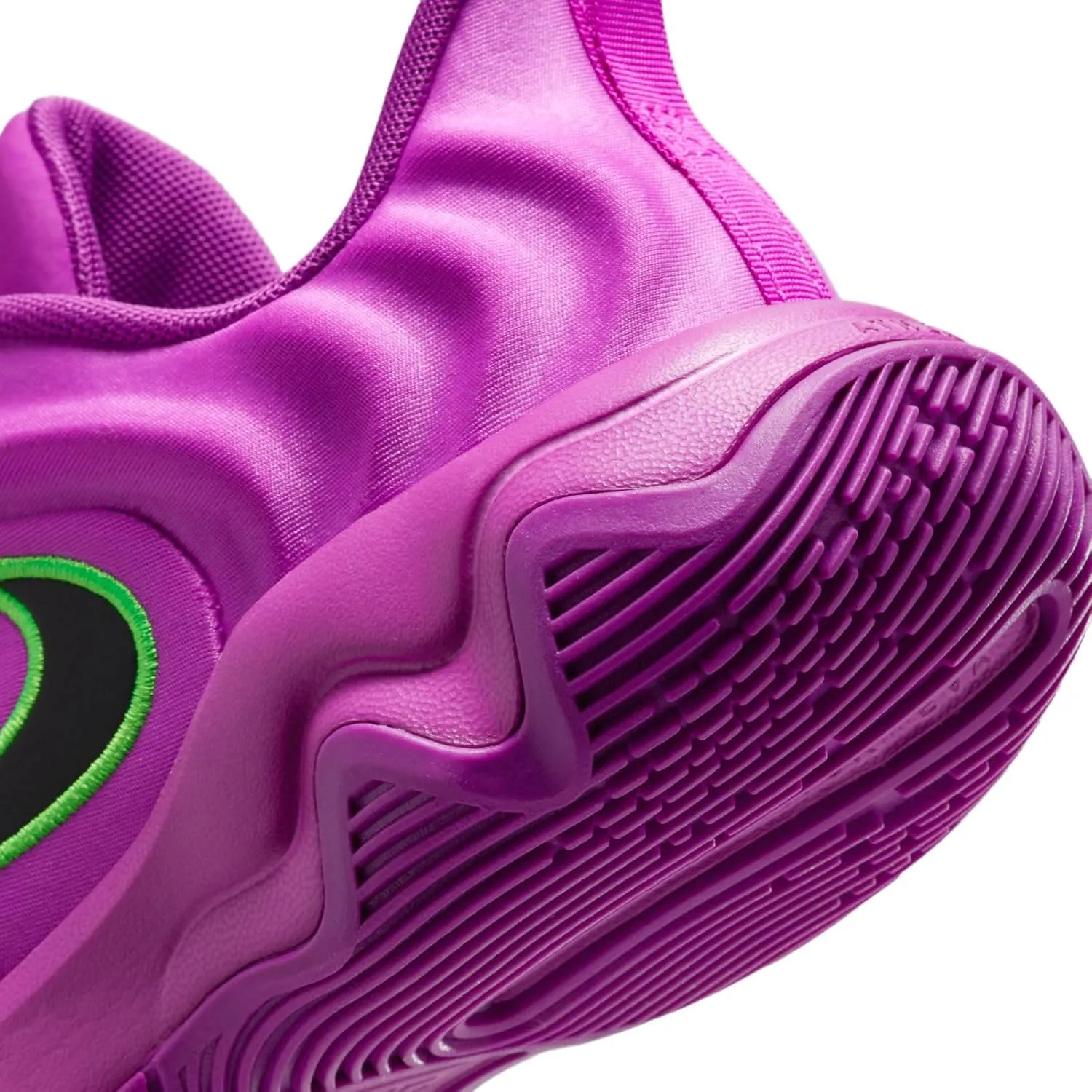 Giannis Immortality 4 Big Kids' Basketball Shoes (FZ6734-501, Bold Berry/Green Strike/Hyper Violet/Black)
