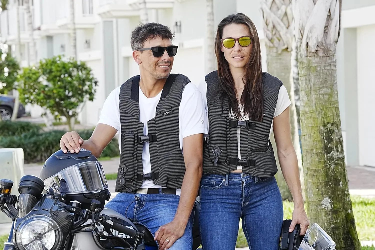 Hit-Air MLV Airbag Vest – Motorcycle Safety Vest with Automatic CO2 Deployment – Lightweight, Reusable, Adjustable Fit – Unisex Protective Riding Harness