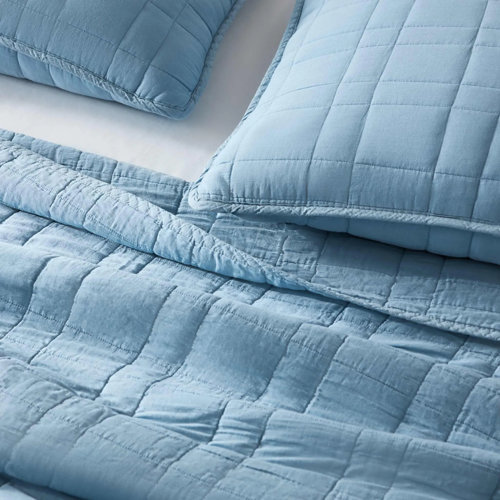 Lightweight Cotton Quilt