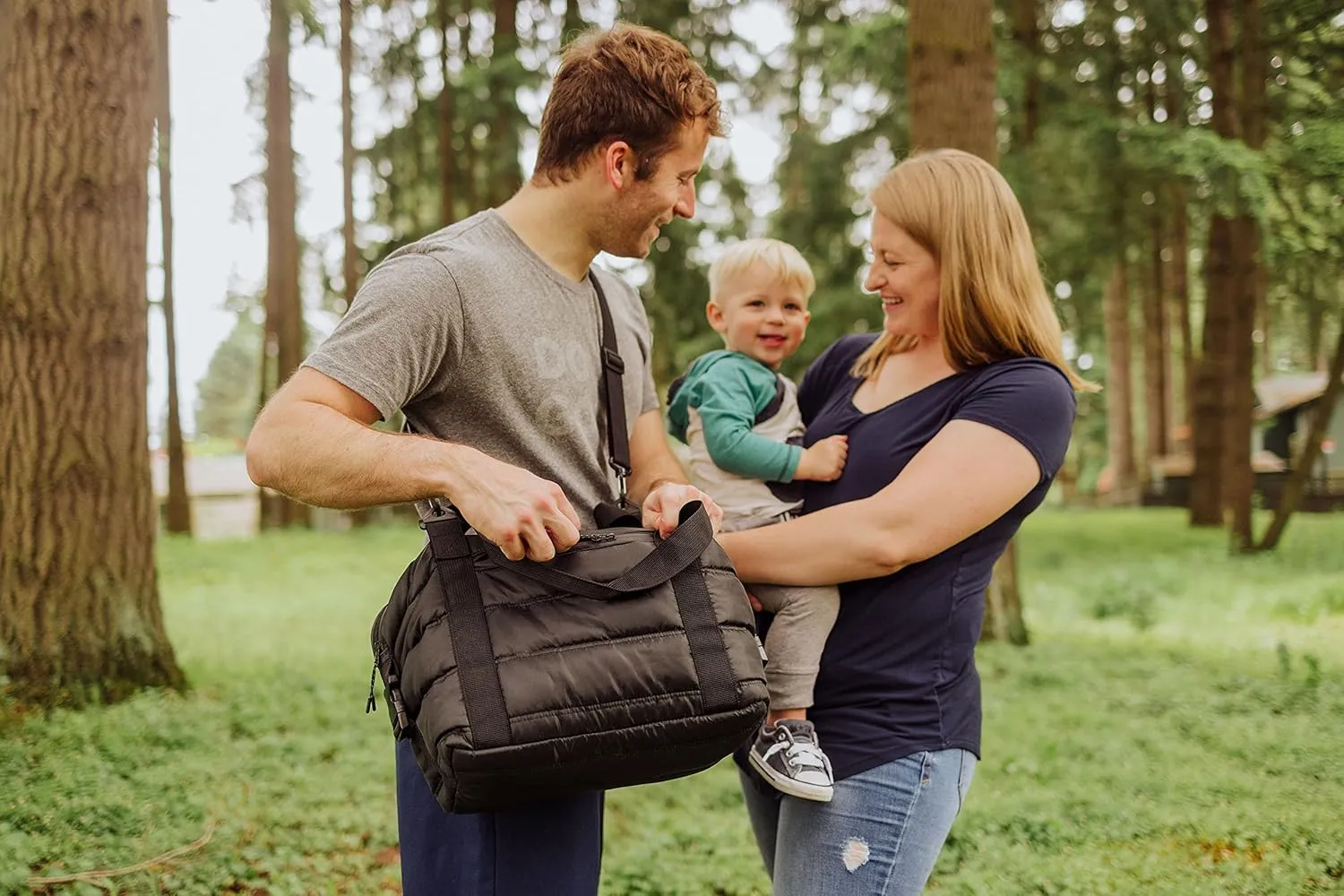 ONIVA All-Day Quilted Washable Insulated Cooler Bag, Soft Cooler Bag, Picnic Cooler, (Obsidian Black)