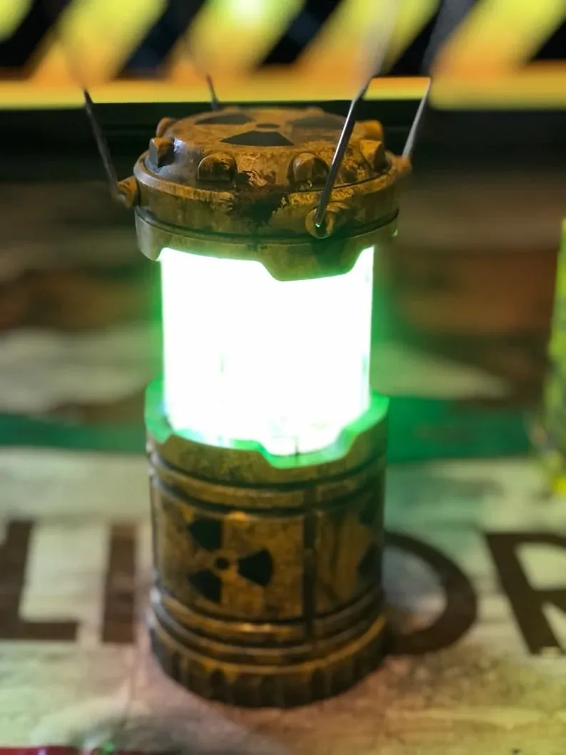 Reactor™ - Mini Nuclear Reactor Lantern/Light