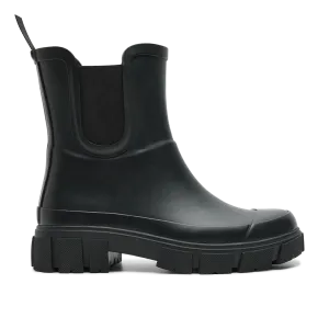 Rubber boot with a chunky track sole