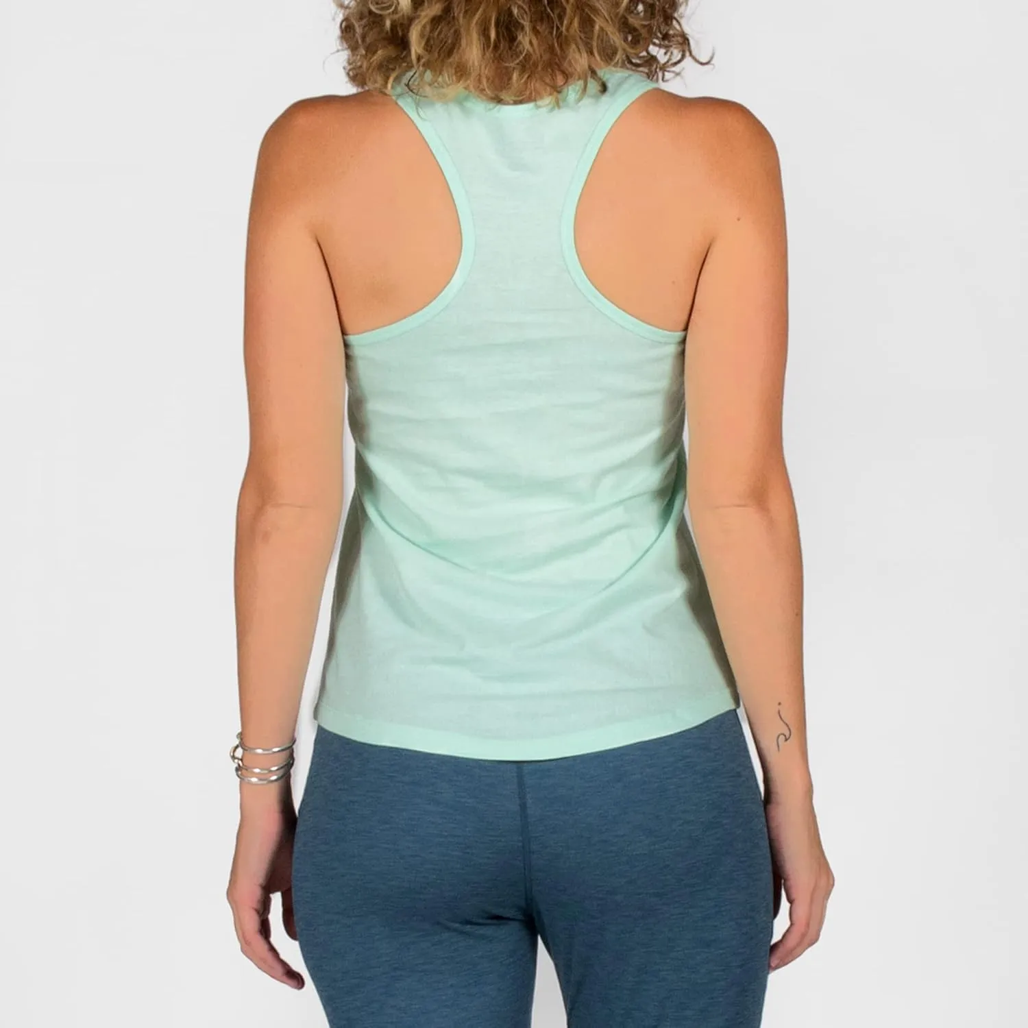 Salt Life Women's Sailboat Island Racerback Tank