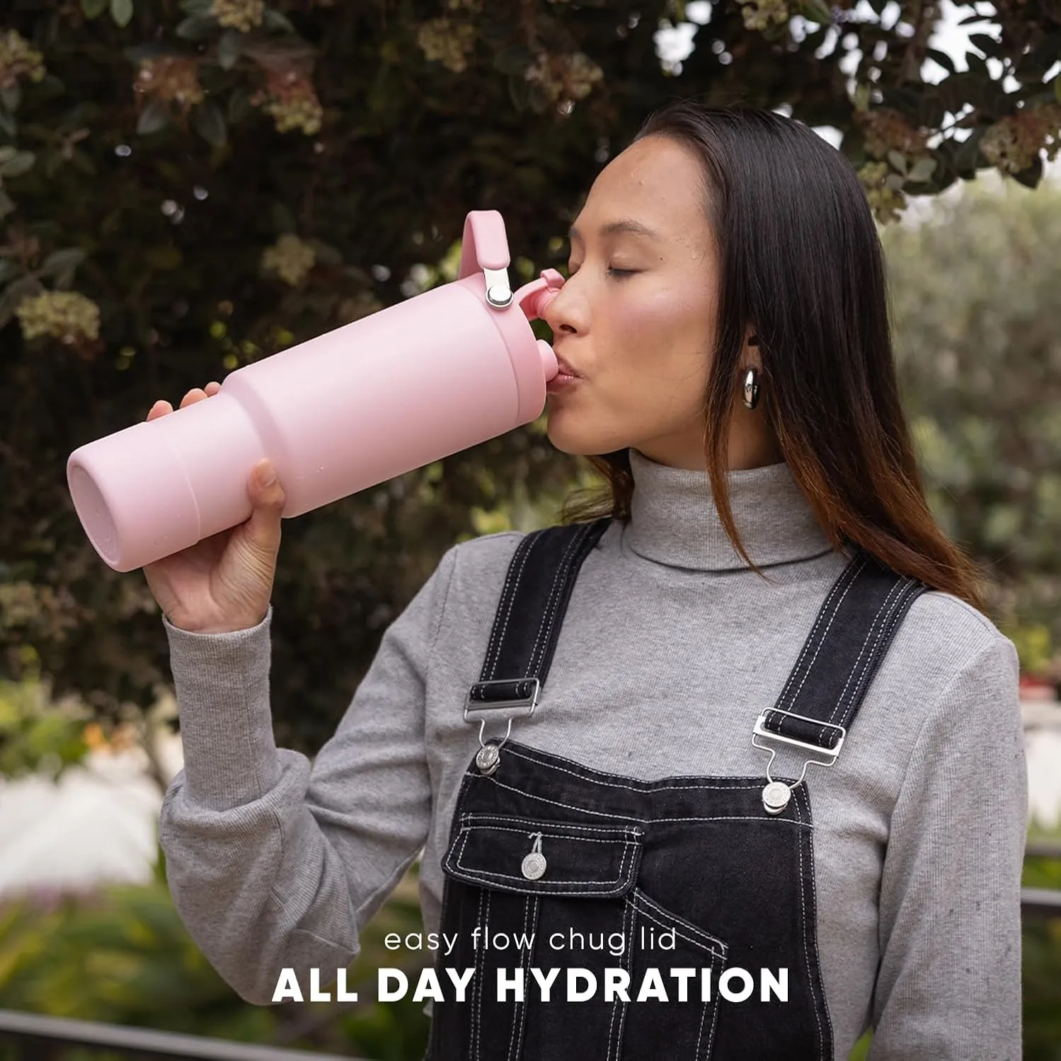Simple Modern Trek Pivot | 40oz Flip Straw Tumbler with Handle | Water Bottle & Boot | Interchangeable Straw & Chug Lids | Insulated Stainless Steel Jug | Gym Sports Outdoors | Ice Gray