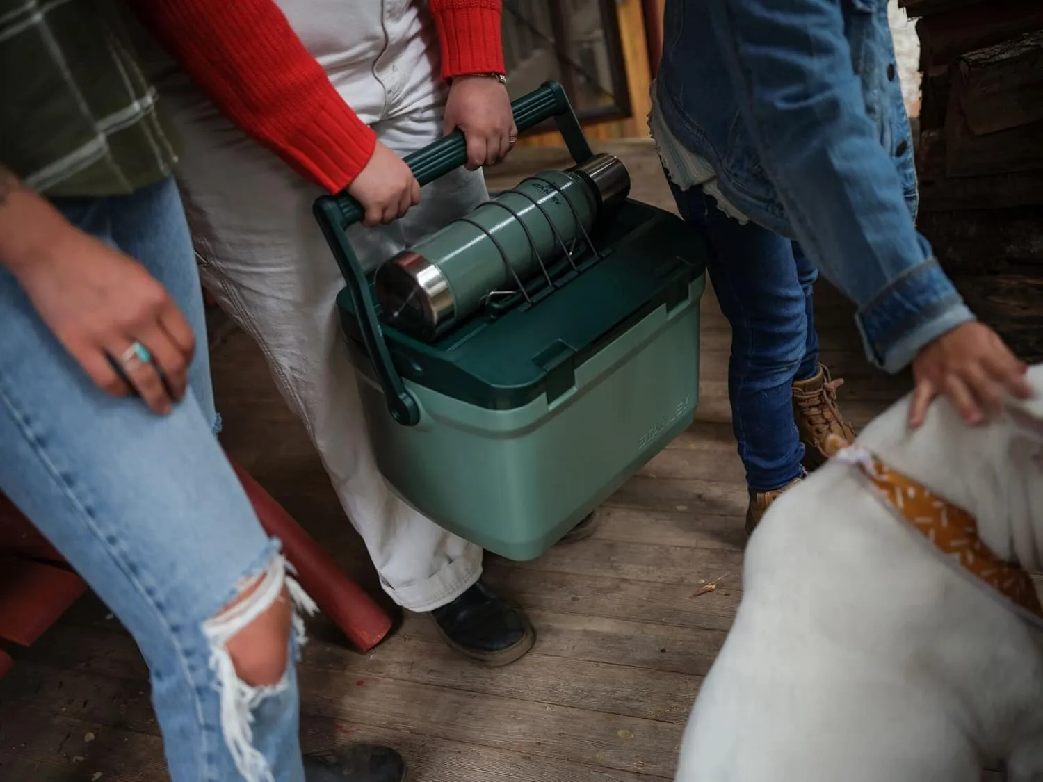 Stanley Adventure Outdoor Cooler 16 qt | Heavy Duty Outdoor Camping Cooler with Easy Carry Top Handle | 36 Hour Cooling Ice Chest for 21 Cans| BPA-Free | Stanley Green