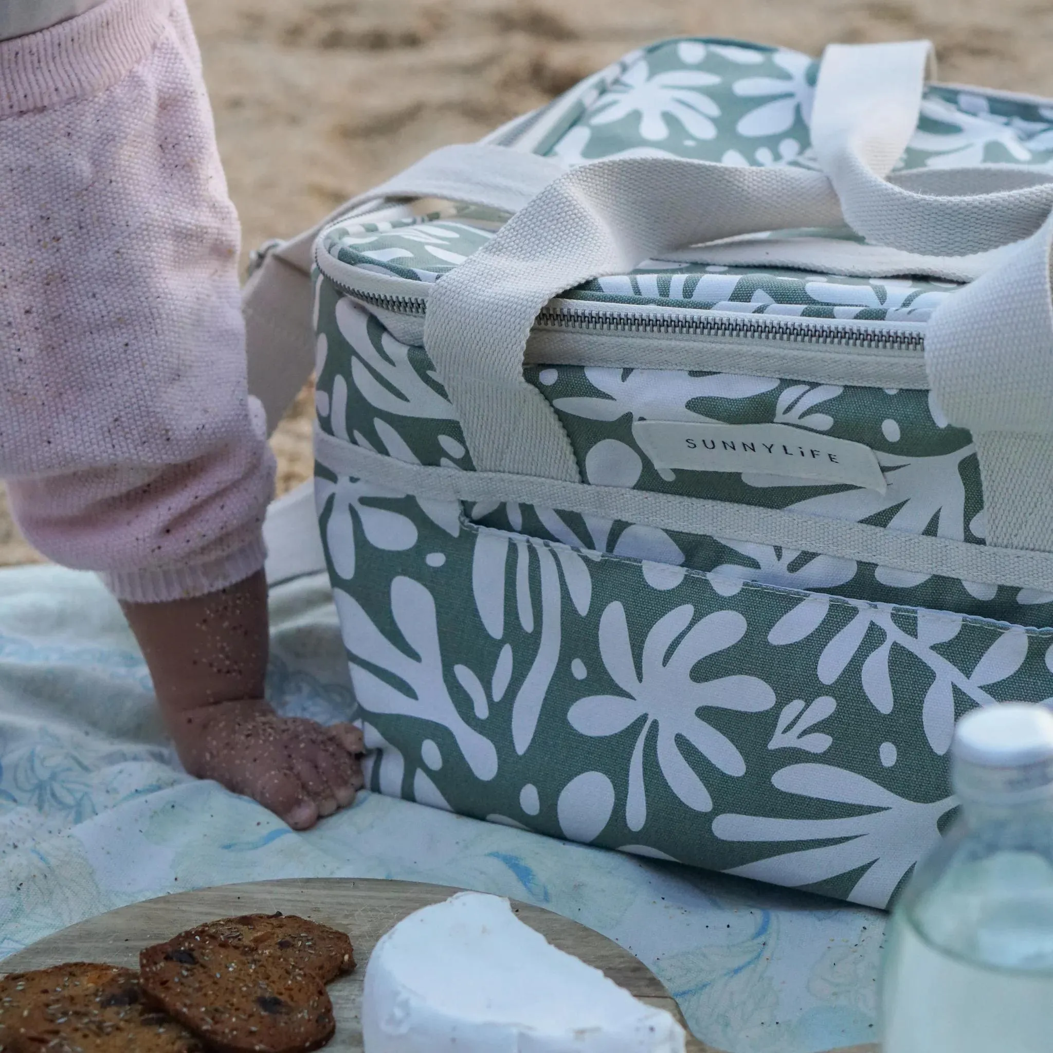 Sunnylife | Canvas Cooler Bag | The Vacay Olive