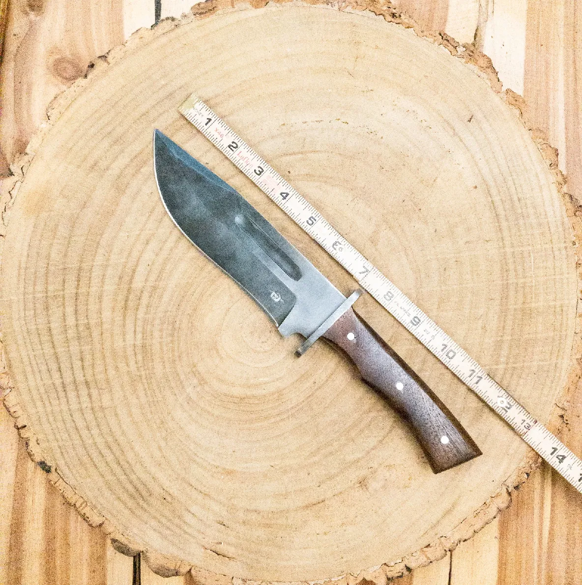 Timber Wolf Bowie Knife