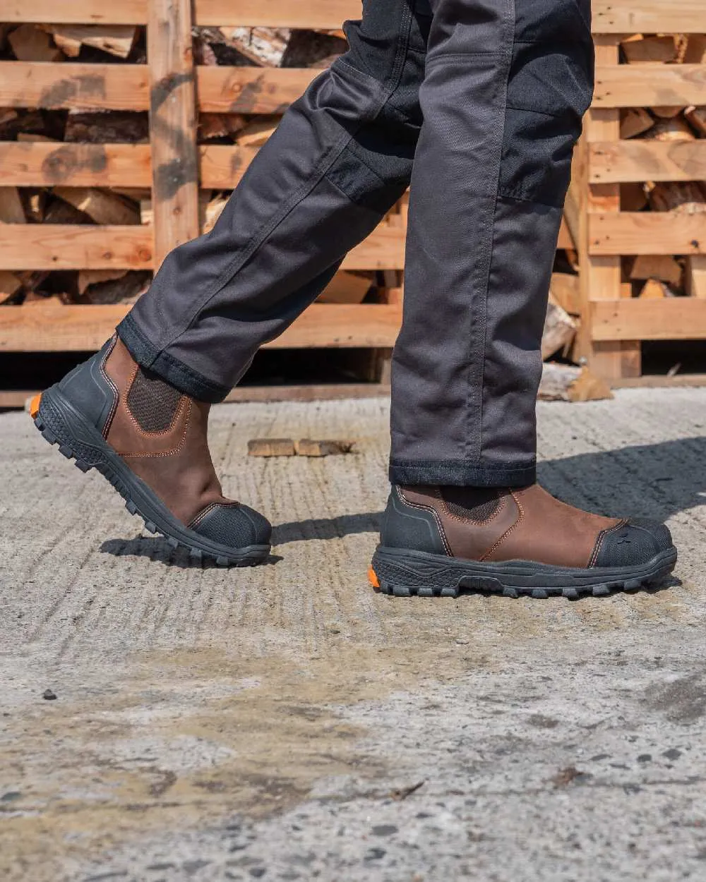 Xpert Mens Pro Forge Waterproof Safety Dealer Boots